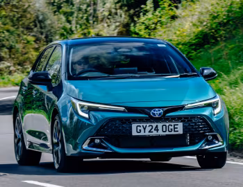 Toyota Corolla HEV Hatchback [UK-spec] '2024–pr.