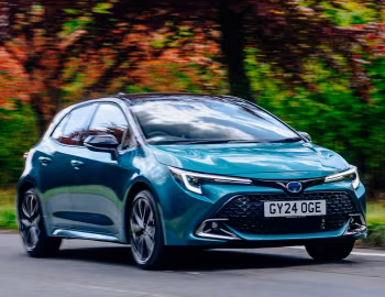 Toyota Corolla HEV Hatchback [UK-spec] '2024–pr.