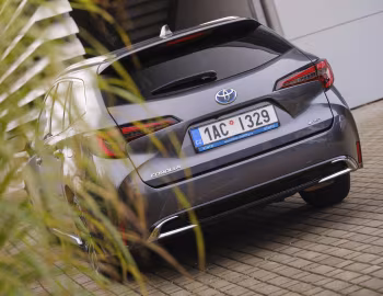 Toyota Corolla HEV Touring Sports [EU-spec] '2024–pr.