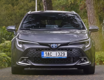 Toyota Corolla HEV Touring Sports [EU-spec] '2024–pr.