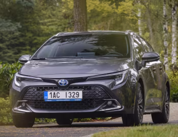 Toyota Corolla HEV Touring Sports [EU-spec] '2024–pr.