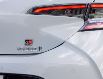Toyota Corolla Hybrid GR Sport [Worldwide] '2019–22