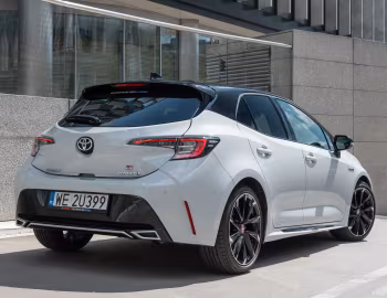 Toyota Corolla Hybrid GR Sport [Worldwide] '2019–22