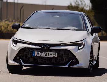 Toyota Corolla Hybrid GR Sport Hatchback [EU-spec] '2023–pr.