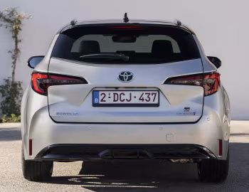 Toyota Corolla Hybrid GR Sport Touring Sports [EU-spec] '2023–24