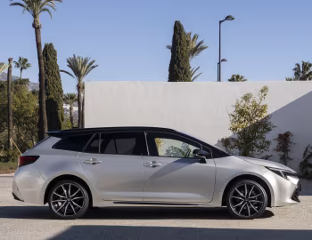 Toyota Corolla Hybrid GR Sport Touring Sports [EU-spec] '2023–24