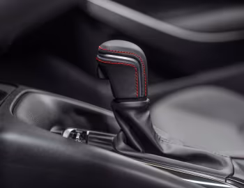 Interior 2023–pr. Toyota Corolla Hybrid SE "Infrared Edition" [North America] '2022–pr.