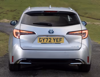 Toyota Corolla Hybrid Touring Sports [UK-spec] '2023–24