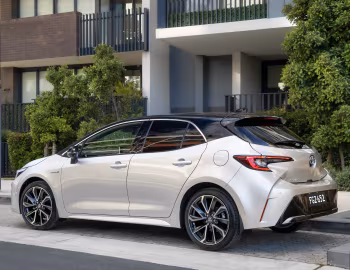 Toyota Corolla Hybrid ZR Hatch [Australia] '2022–pr.