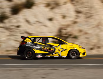 Papadakis Racing Toyota Corolla iM '2017–pr.