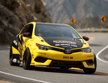 Papadakis Racing Toyota Corolla iM '2017–pr.