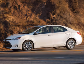 2017–19 Toyota Corolla LE Eco [North America] '2016–19