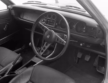 Panel frontal Toyota Corolla Levin 1600 (TE27) '03.1972–04.1974