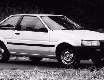 Toyota Corolla Levin GL 2-door (AE85) '05.1983–04.1985