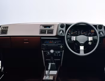 Panel frontal Toyota Corolla Levin GT-Apex 2-door (AE86) '05.1983–04.1985