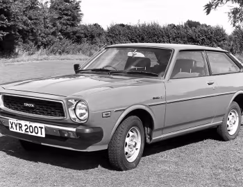 Toyota Corolla Liftback [UK-spec] (E55) '1976–79