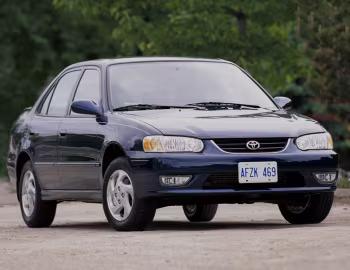 2001–02 Toyota Corolla S Sedan [North America] '2000–02