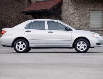 2003–08 Toyota Corolla SE [North America] '2002–08