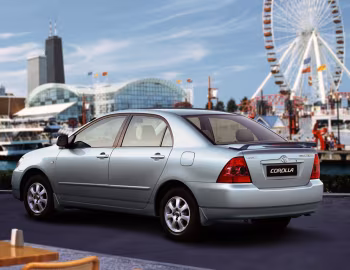 Toyota Corolla Sedan [UAE] '2004–07