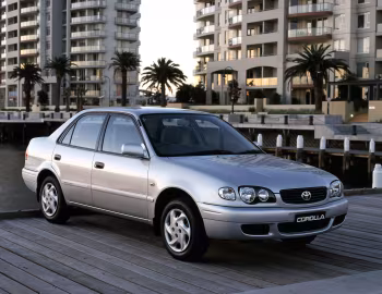 Toyota Corolla Sedan [Australia] '1999–2001