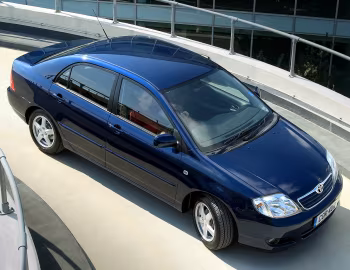Toyota Corolla Saloon [UK-spec] '2004–07