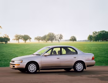 Toyota Corolla Sedan [Japan] '1991–95