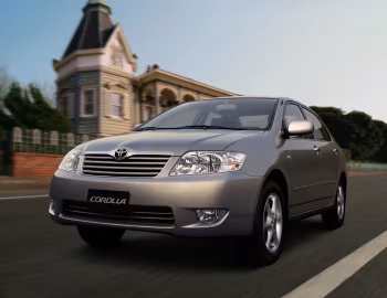 Toyota Corolla Sedan [UAE] '2004–07