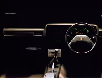 Panel frontal Toyota Corolla Sedan [Japan] (E70) '1979–83