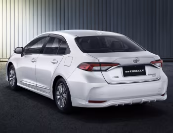 Toyota Corolla Sedan Accessorized [China] '2019–22