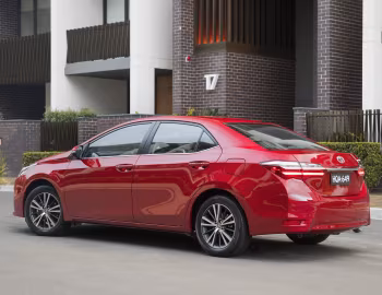 Toyota Corolla Sedan ZR [Australia] '2017–19