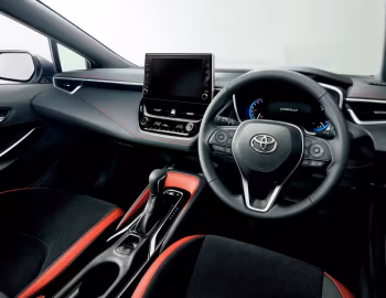 Panel frontal Toyota Corolla Sport Hybrid G "Z" [Japan] '06.2018–pr.