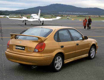 Toyota Corolla Sportivo 5-door [Australia] '1999–2001