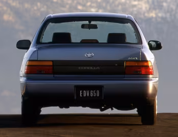 1993–95 Toyota Corolla Standard 4-door Sedan [North America] (AE101) '1992–95