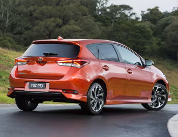 Toyota Corolla SX [Australia] '2015–18