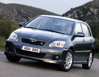 Toyota Corolla T-Sport 5-door '2004–07