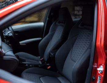 Interior Toyota Corolla Touring "2000 Limited" [Japan] '2020