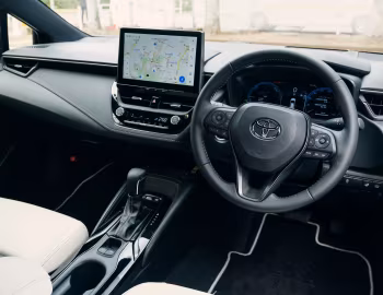 Panel frontal Toyota Corolla Touring Hybrid W×B [Japan] '2022–pr.