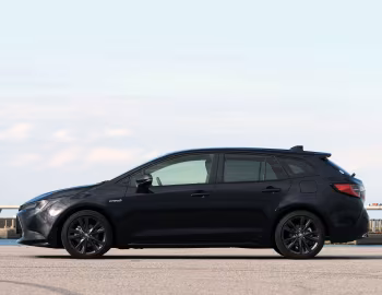 Toyota Corolla Touring Hybrid W×B [Japan] '09.2019–09.2022