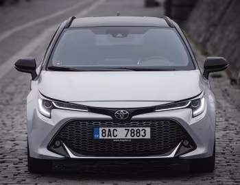 Toyota Corolla Touring Sports Hybrid GR Sport [EU-spec] '2020–22