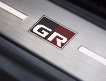 Toyota Corolla Touring Sports Hybrid GR Sport [EU-spec] '2020–22