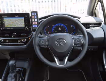 Panel frontal Toyota Corolla Touring Sports Hybrid Police [UK-spec] '2020–22