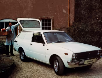 Toyota Corolla Van [UK-spec] (E36/E38) '1974–79