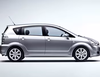 Toyota Corolla Verso [Worldwide] '2004–07