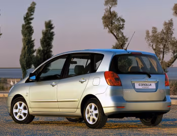 Toyota Corolla Verso '2001–04