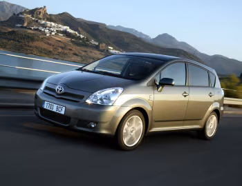 Toyota Corolla Verso [Worldwide] '2004–07