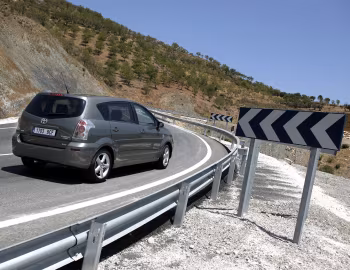 Toyota Corolla Verso [Worldwide] '2004–07