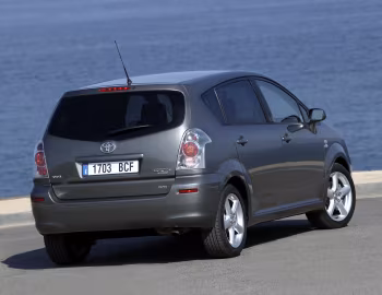 Toyota Corolla Verso [Worldwide] '2004–07