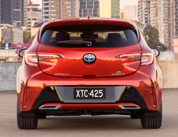 Toyota Corolla ZR Hybrid [Australia] '2018–22
