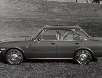 1978 Toyota Corona 4-Door Luxury Edition Sedan [North America] (RT105) '1977–78