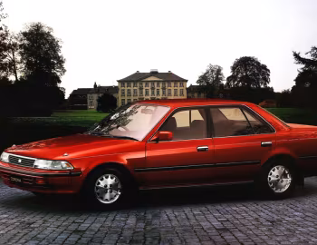 Toyota Corona Sedan [Japan] (T170) '1987–92